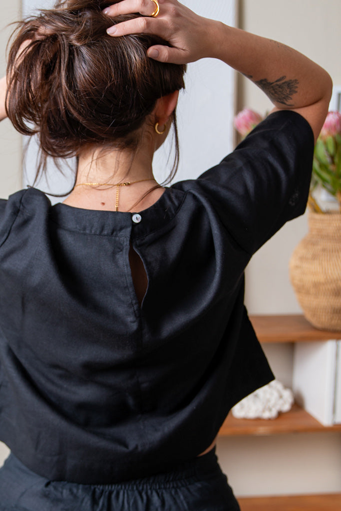 Taylor Crop Top Black